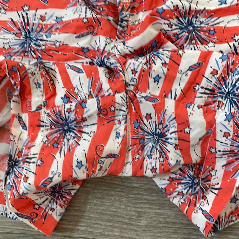 RARE⭐️🇺🇸EUC Lilly Pulitzer She’s A Firecracker Shorts, 2 - Picture 6 of 6